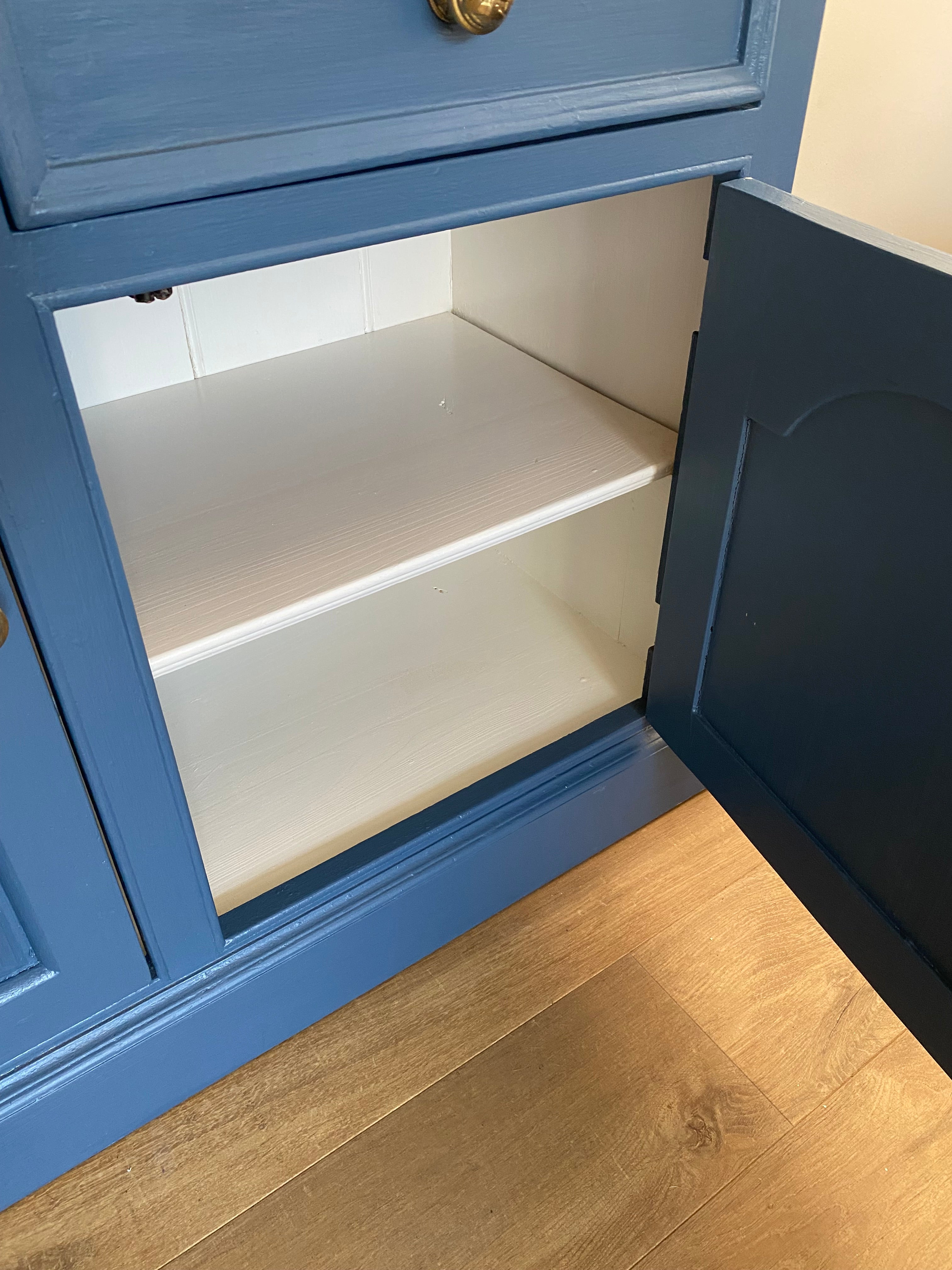 Hand-Painted Rustic Farmhouse Dresser – Vintage Pine in Hicks Blue