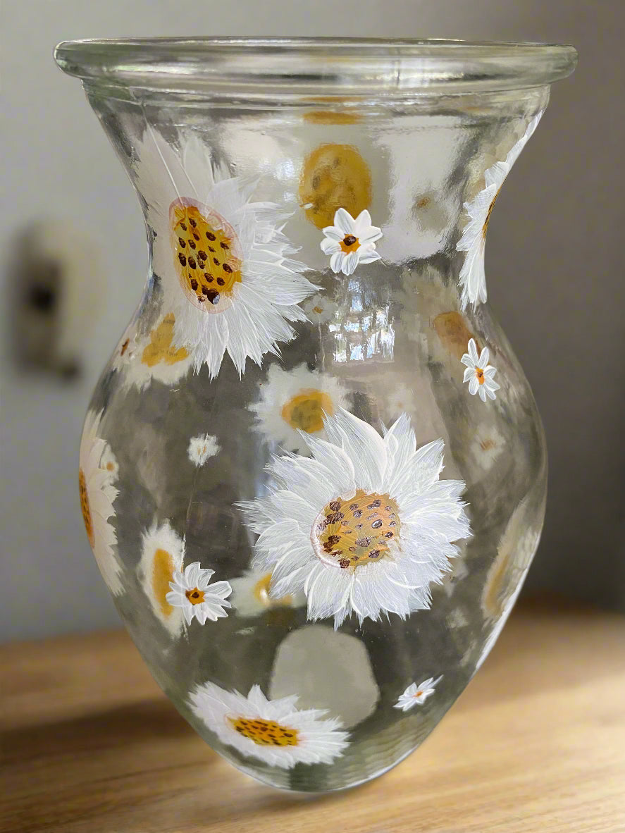 Hand-Painted Floral Vase Gift – Daisy Design