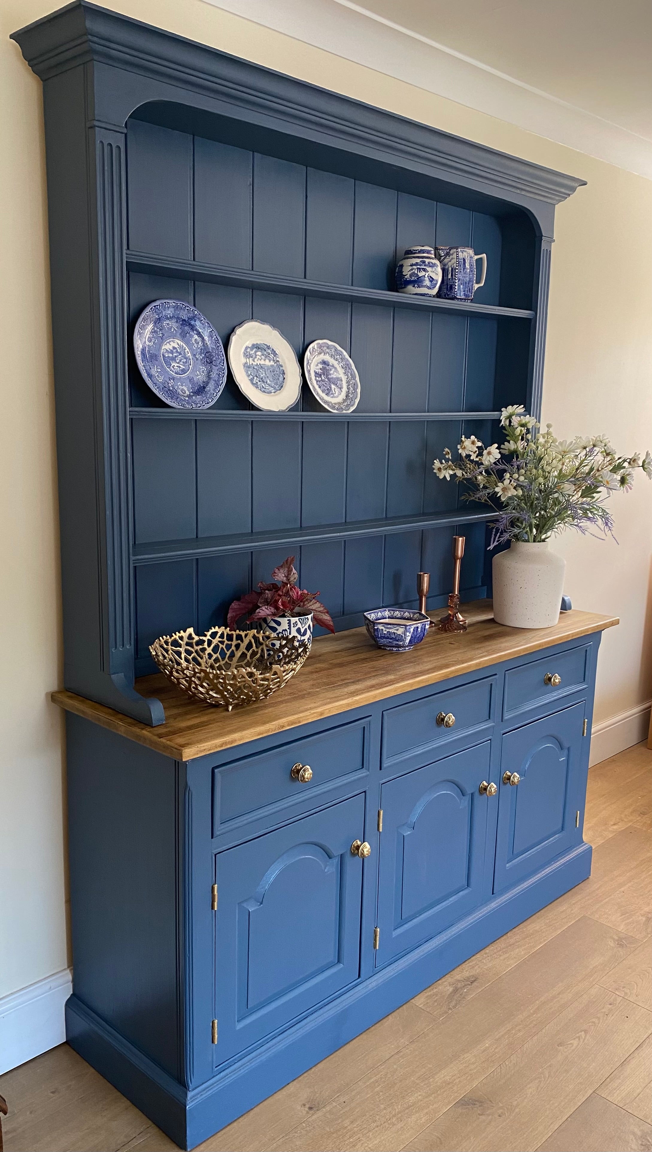 Hand-Painted Rustic Farmhouse Dresser – Vintage Pine in Hicks Blue