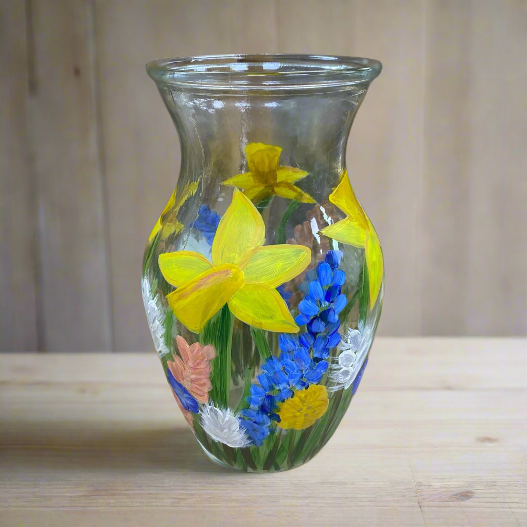 Personalised Hand-Painted Floral Vase Gift – Daisy Design