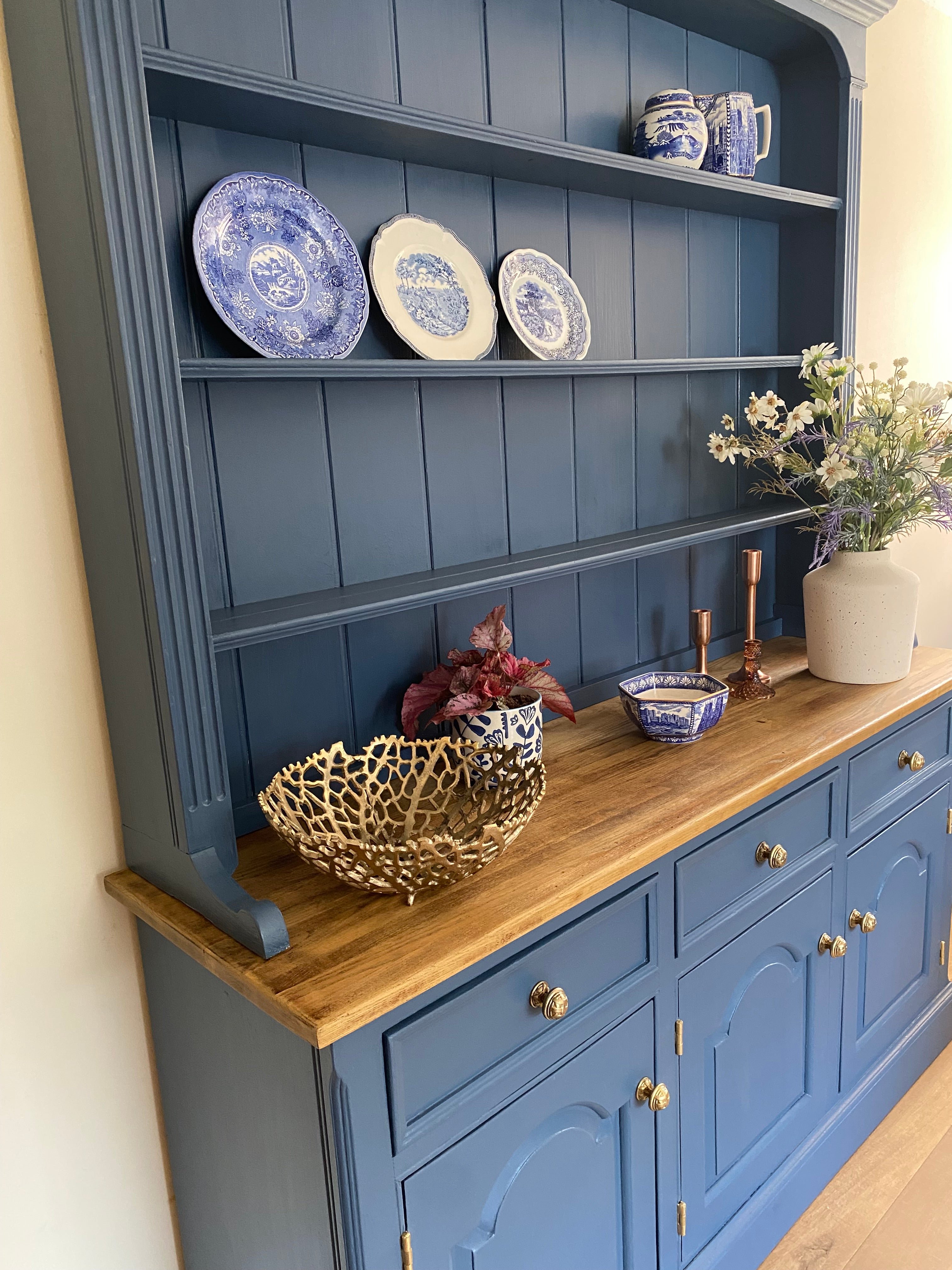 Hand-Painted Rustic Farmhouse Dresser – Vintage Pine in Hicks Blue
