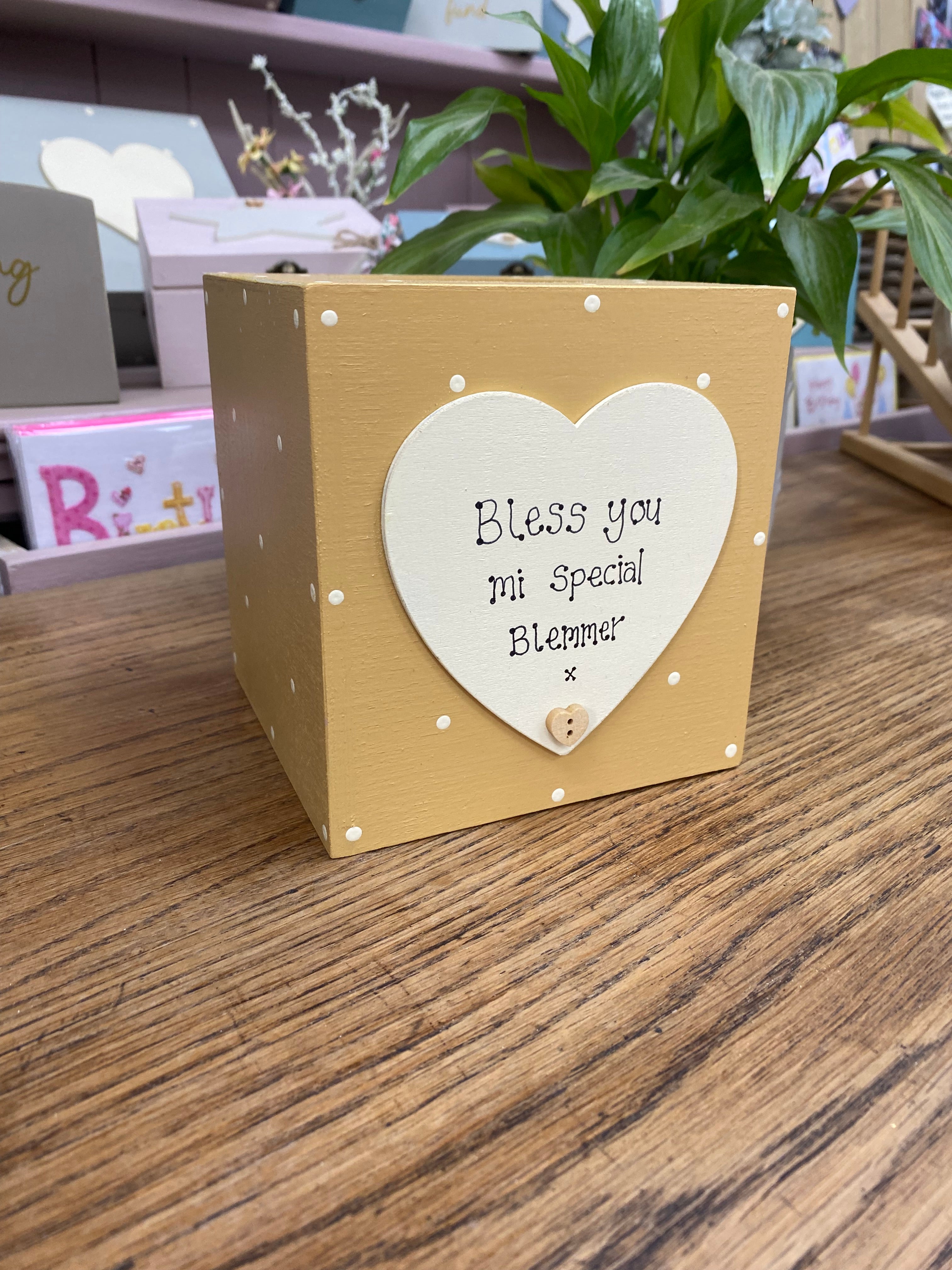 Personalised spotty wooden tissue box with heart.