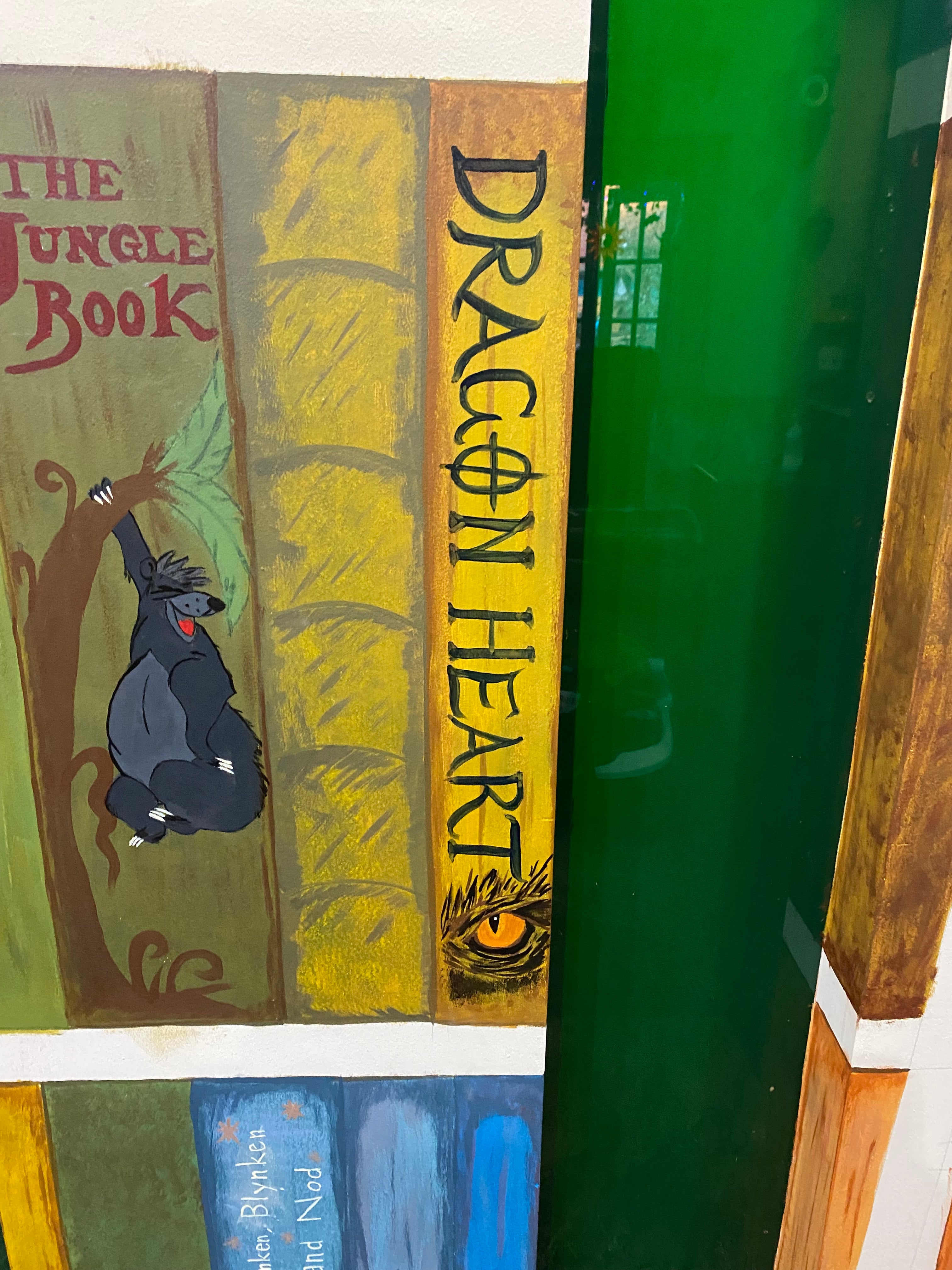 Custom Hand-Painted Wall Murals | Bespoke Mural Art for Homes & Businesses