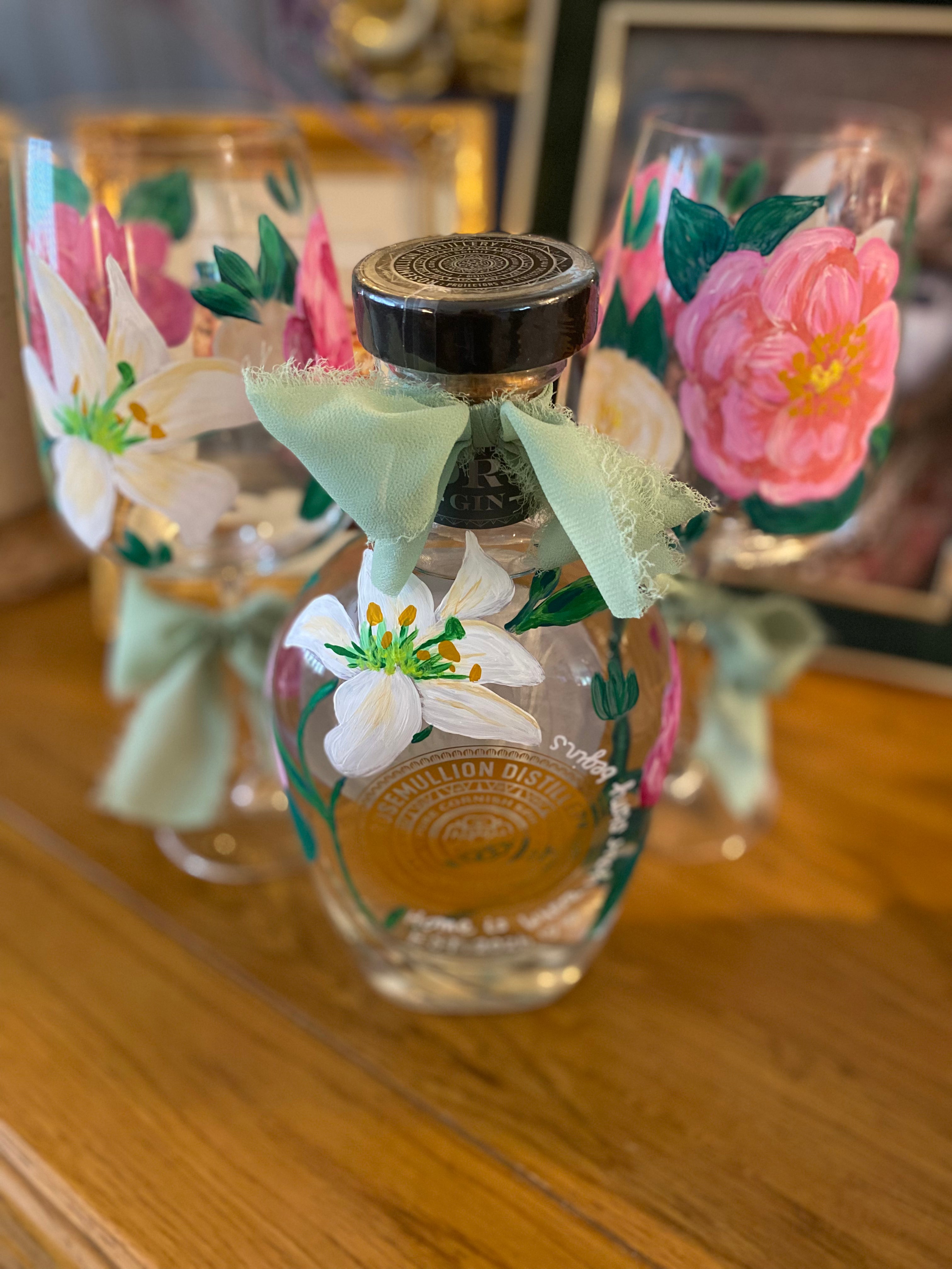 Hand‑Painted Wine Glass – Botanical Artisan Glassware by Vintique Studio Yorkshire