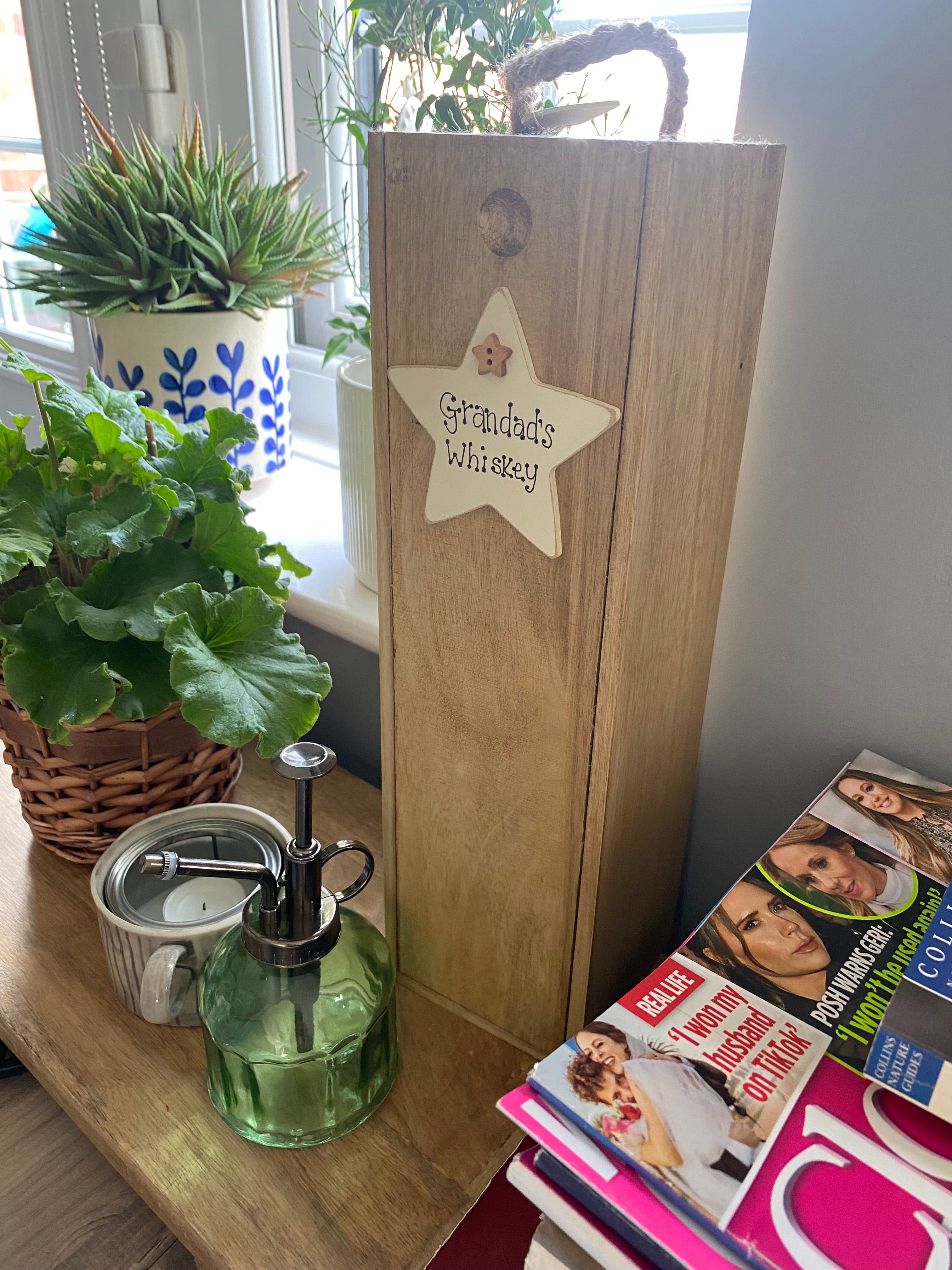 Personalised wooden wine box with star.