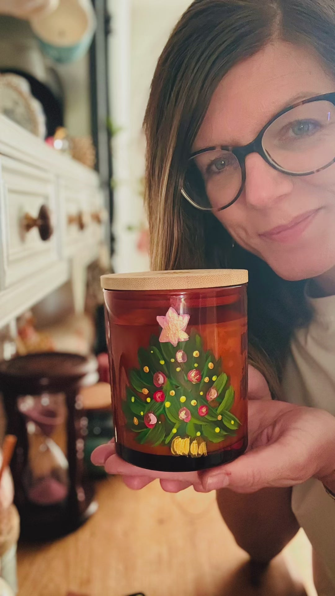 Mistletoe & Cherry Wine | Artisan Hand-Painted Essential Oil Crackle Wick Christmas Candle